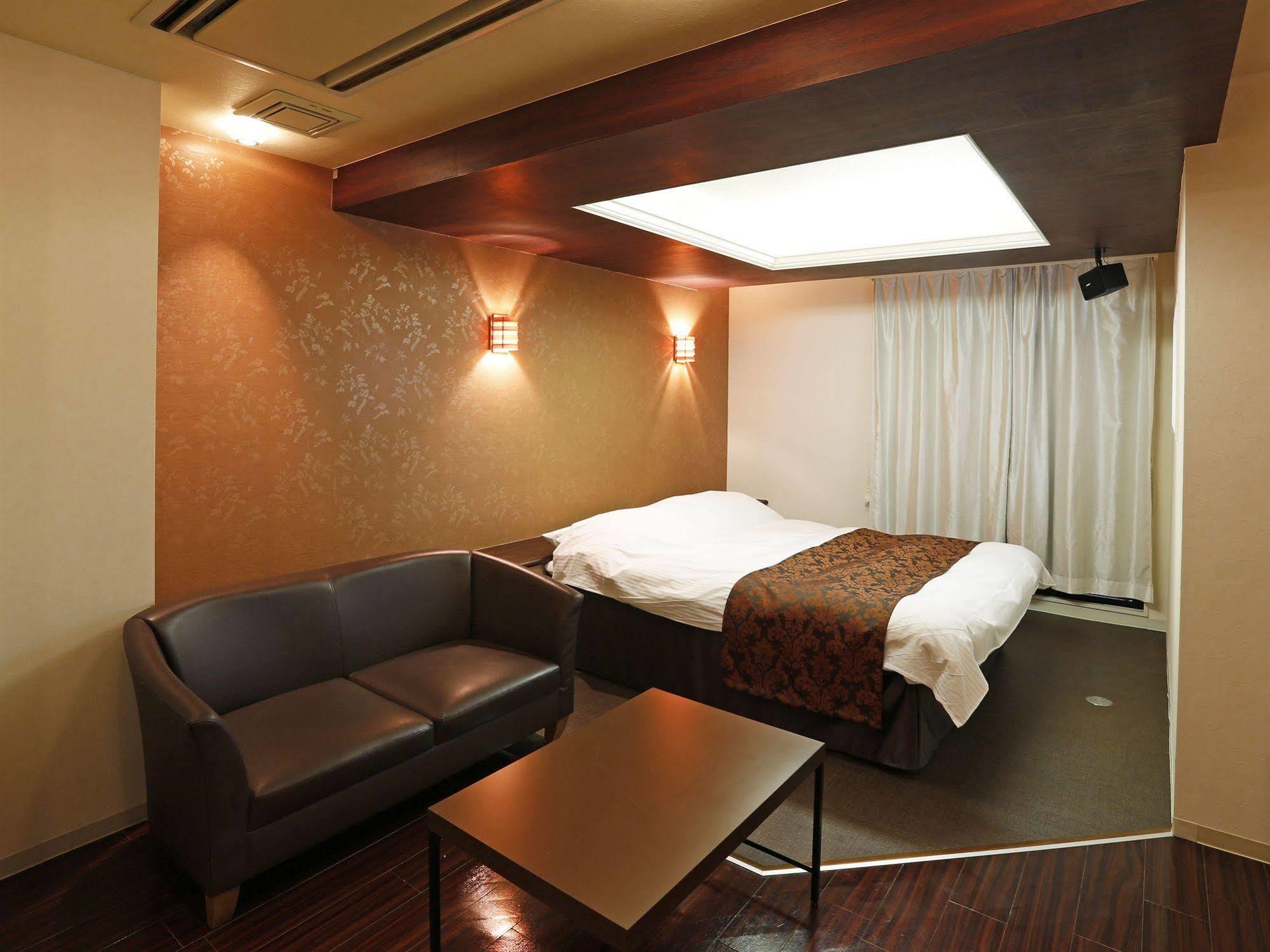 Hotel Fine Garden Gifu Kakamigahara Exterior foto